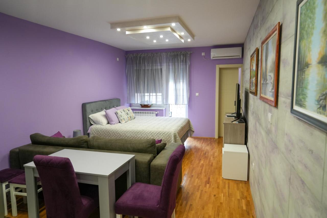 Apartman Jelena 수보티차 외부 사진