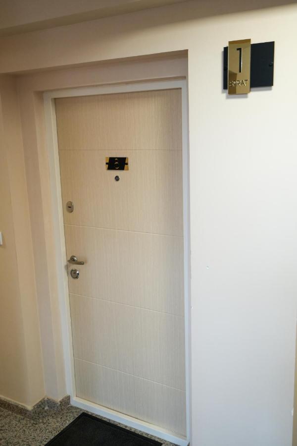Apartman Jelena 수보티차 외부 사진